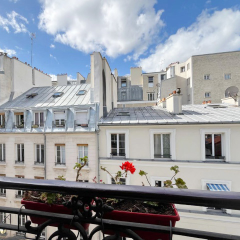 12区 アリーグルのアパルトマン