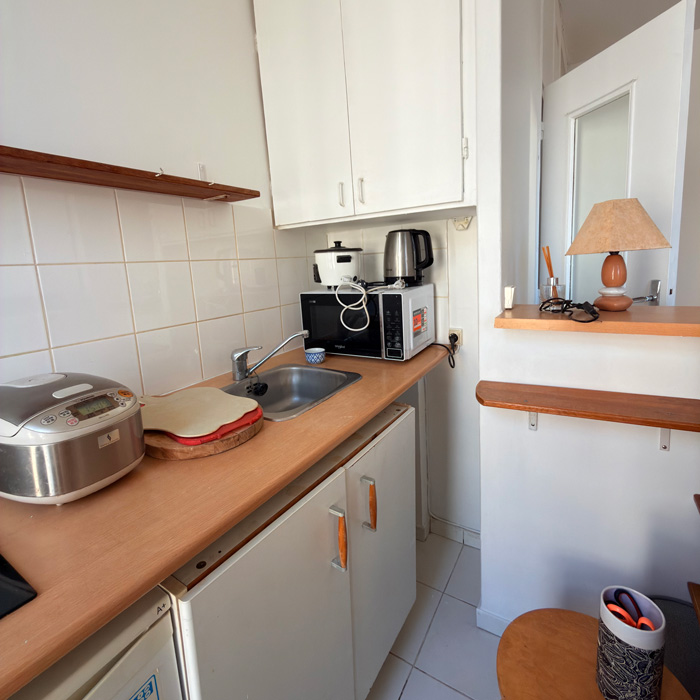 パリ11区ステュディオ